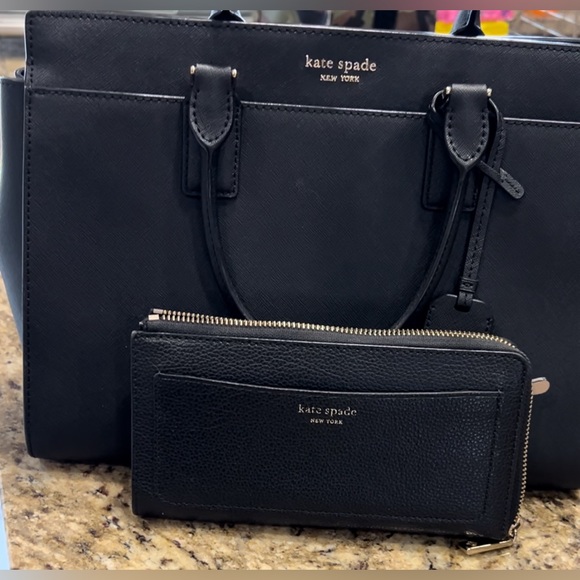 Kate Spade L zip continental wallet - Picture 5 of 5